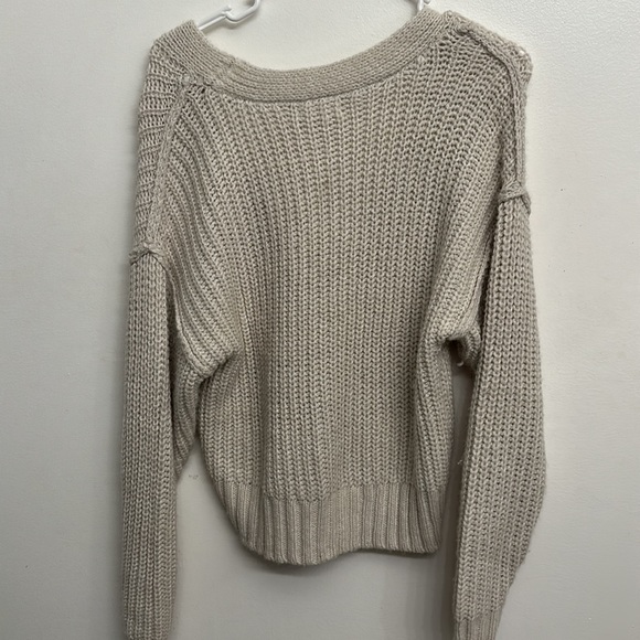 Cream knitted button up sweater - Picture 4 of 5